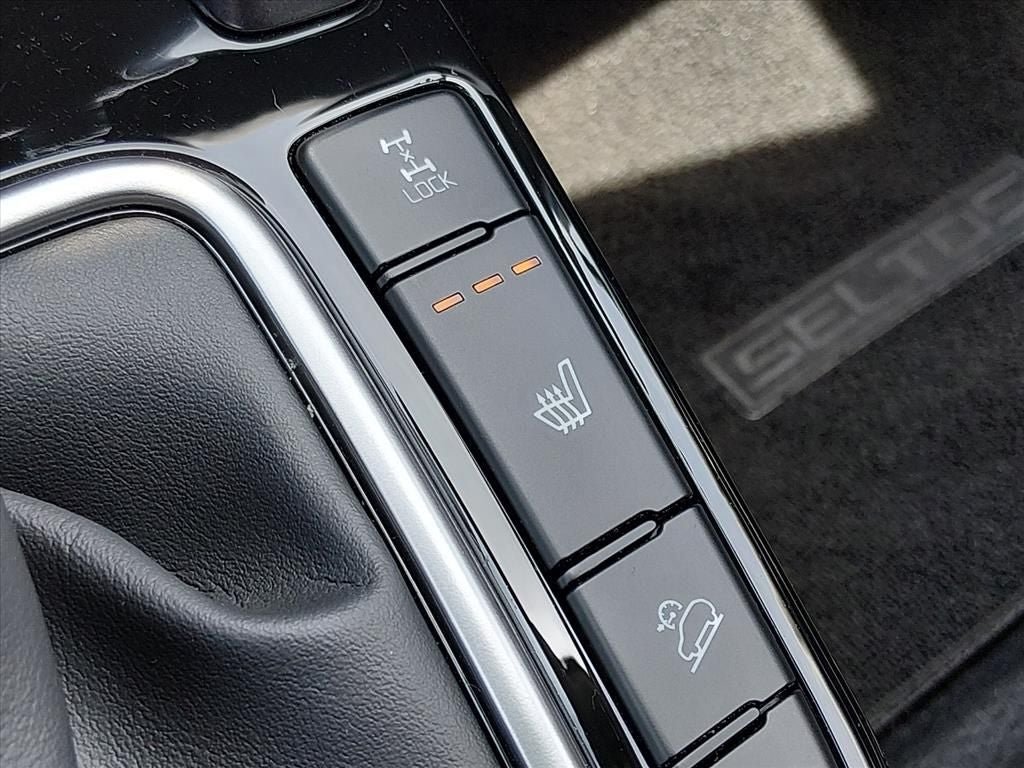2024 Kia Seltos EX