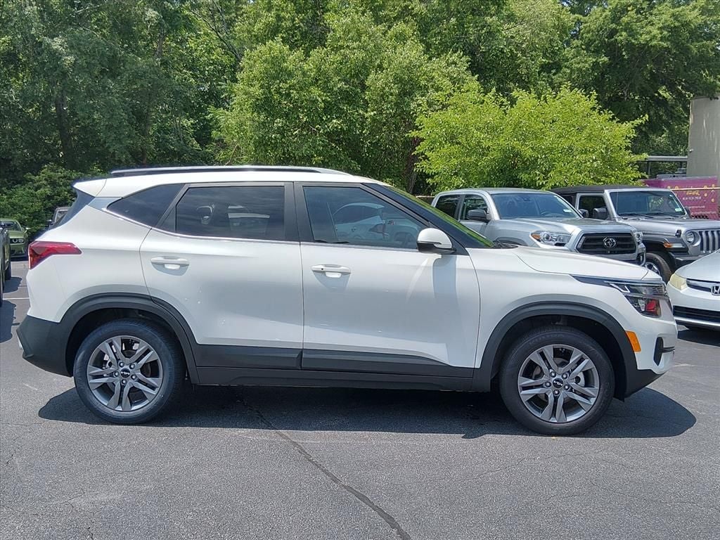 2023 Kia Seltos S