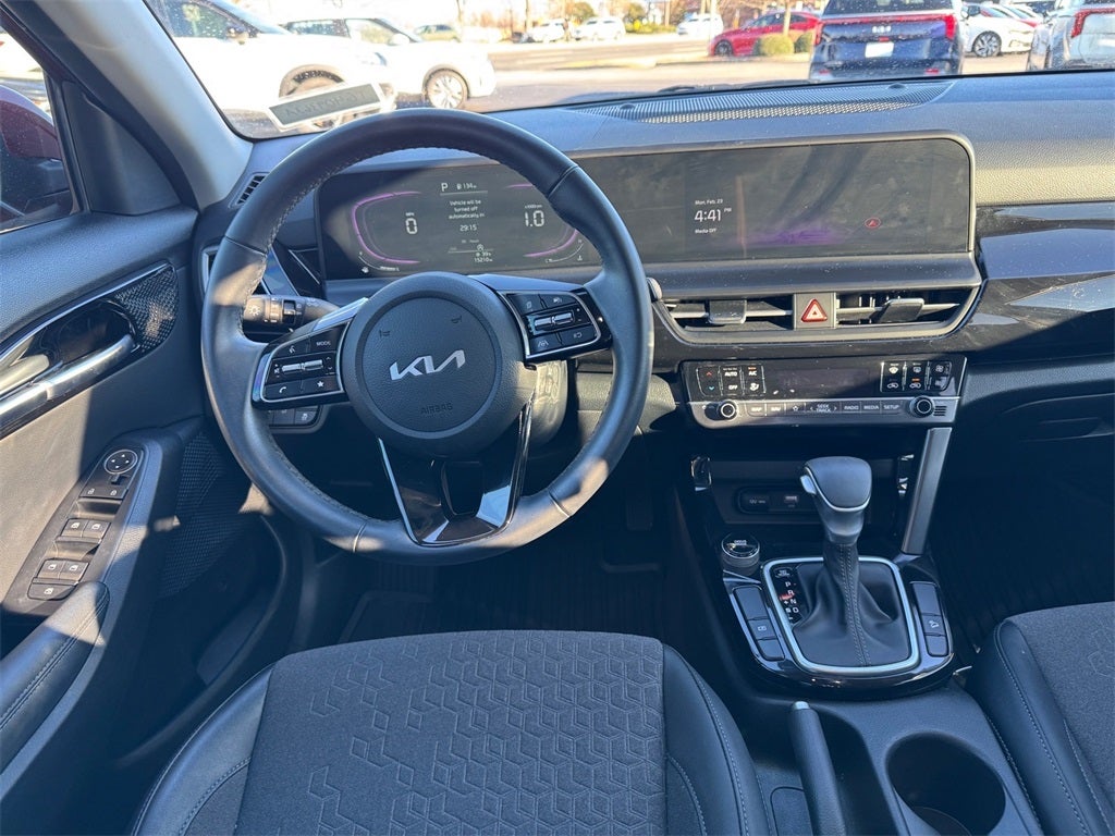 2025 Kia Seltos S