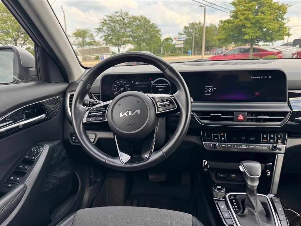2024 Kia Seltos S