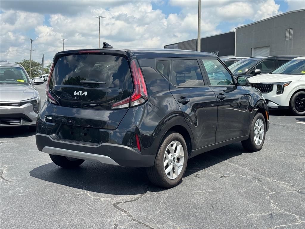 2025 Kia Soul LX