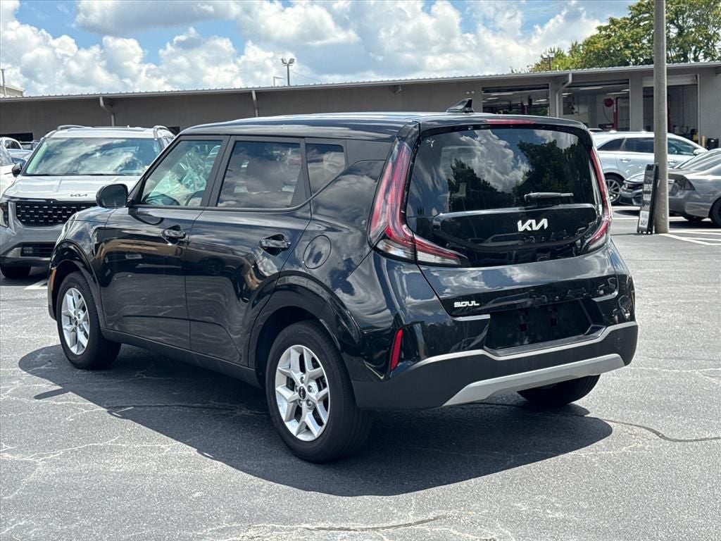 2025 Kia Soul LX