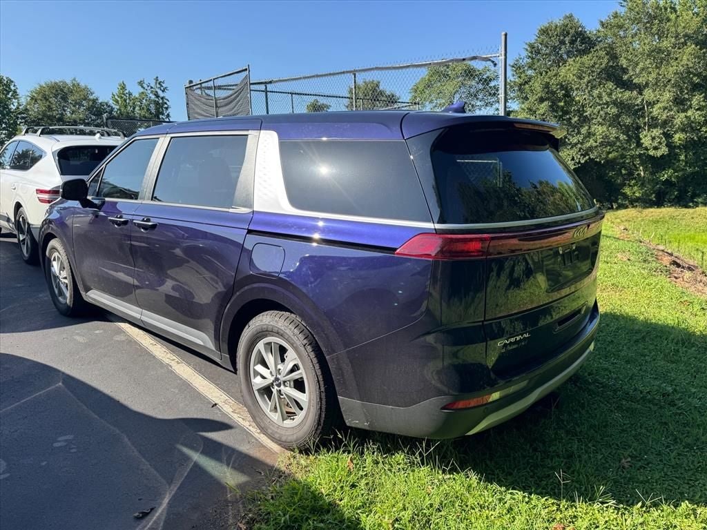 2024 Kia Carnival LX