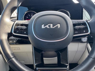 2024 Kia Carnival EX