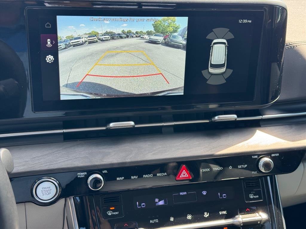 2024 Kia Carnival EX