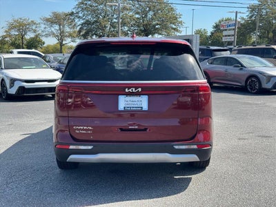 2024 Kia Carnival EX