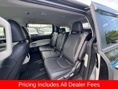 2022 Kia Carnival EX