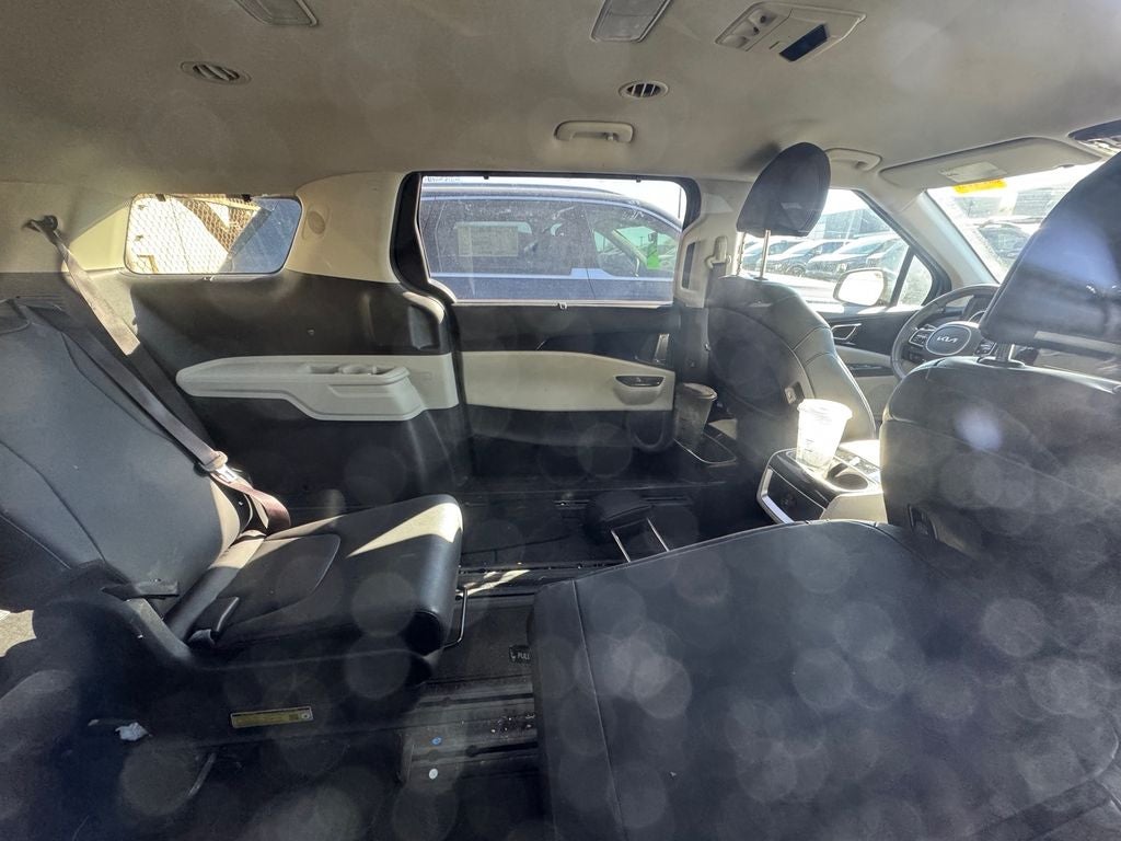 2024 Kia Carnival EX