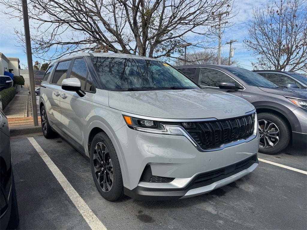 2023 Kia Carnival EX