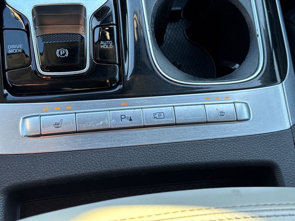 2023 Kia Carnival EX