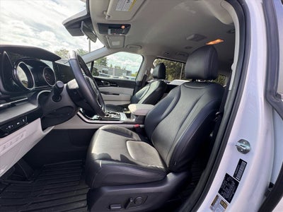 2024 Kia Carnival EX