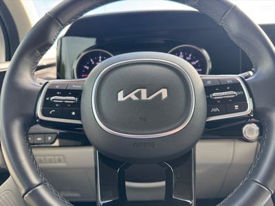 2024 Kia Carnival EX