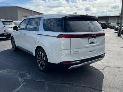 2024 Kia Carnival EX