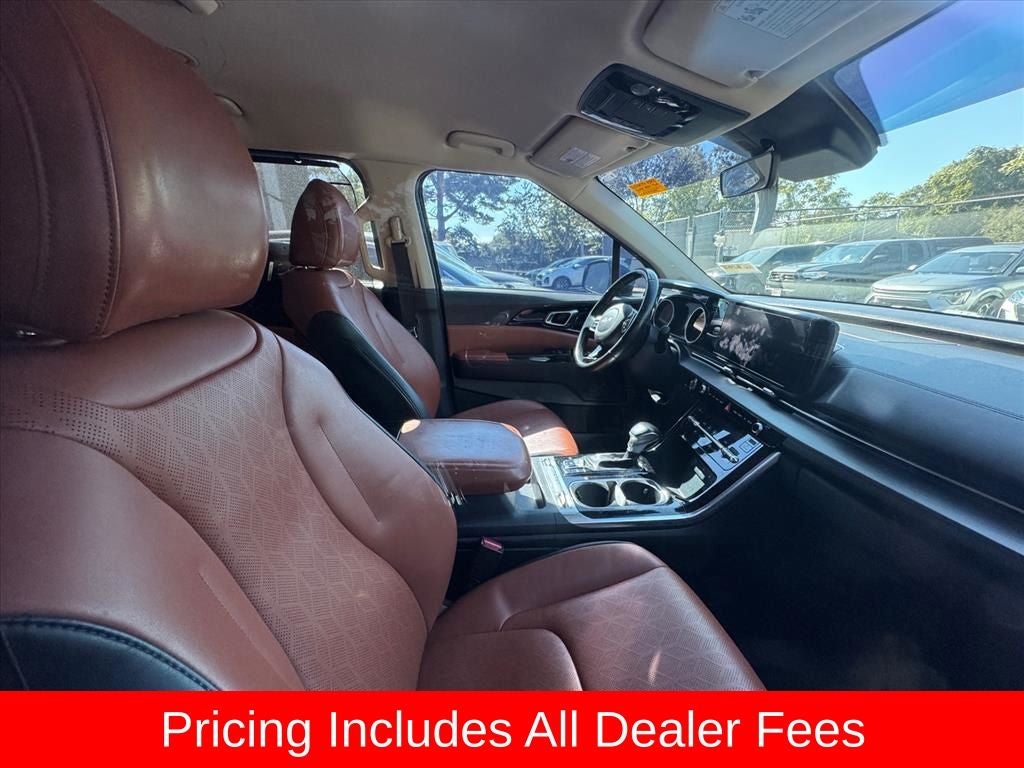 2022 Kia Carnival SX