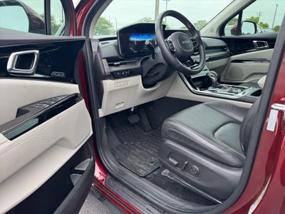 2024 Kia Carnival SX