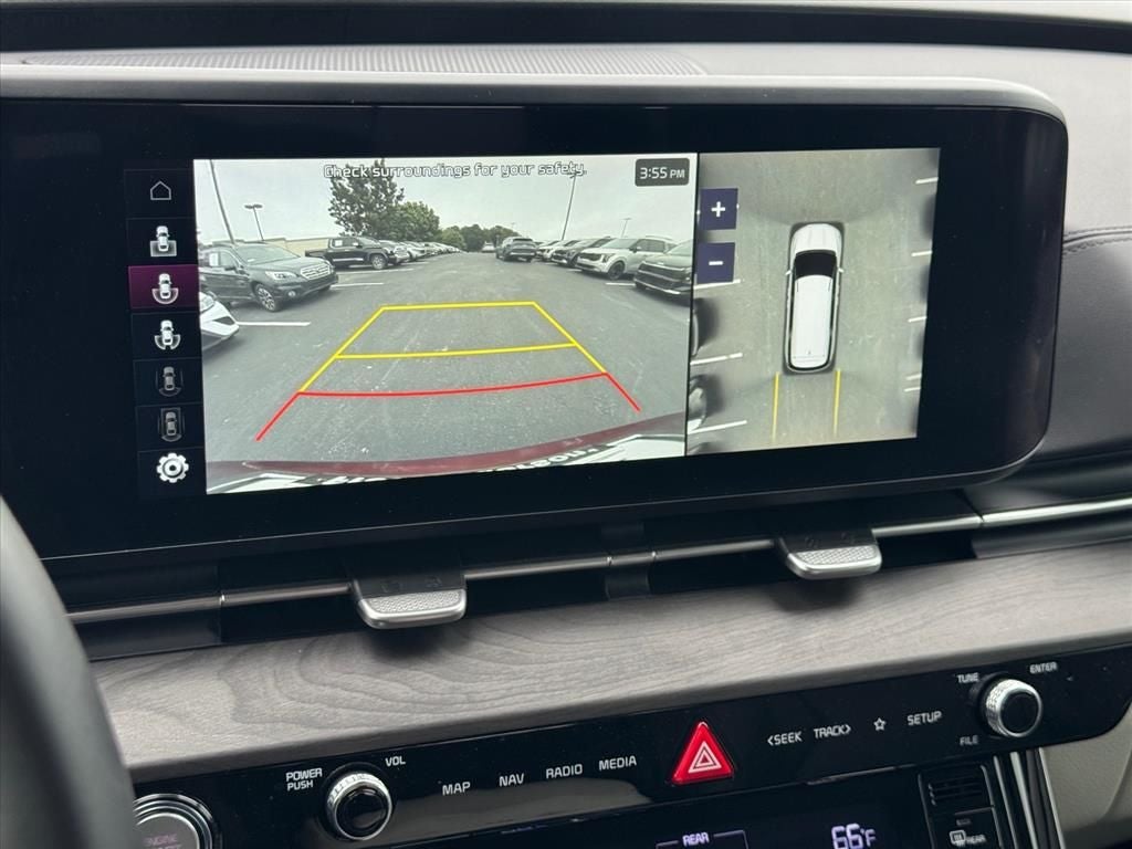 2024 Kia Carnival SX