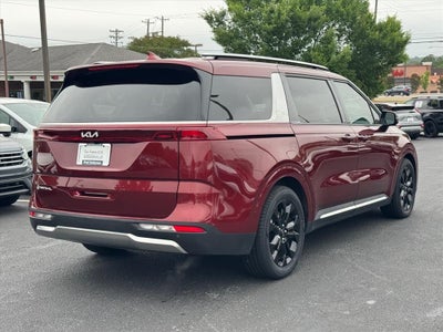 2024 Kia Carnival SX