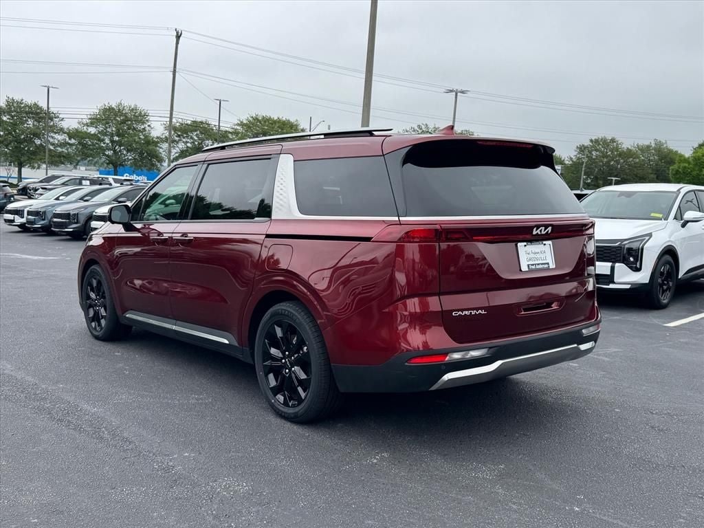 2024 Kia Carnival SX