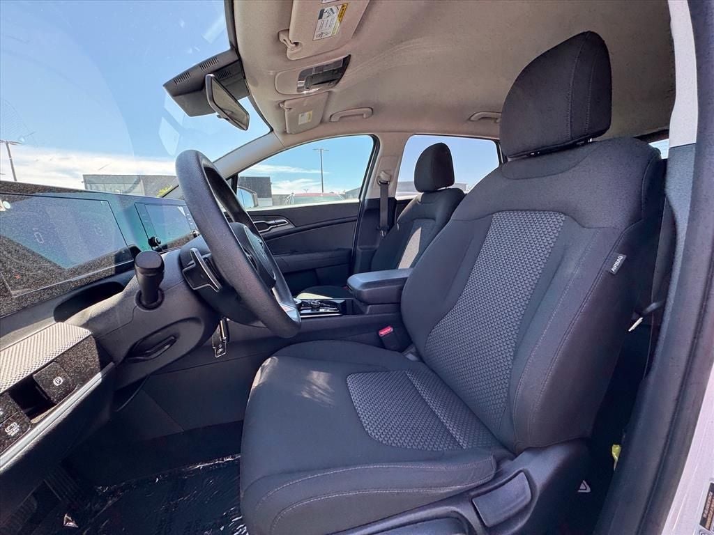 2025 Kia Sportage Hybrid LX