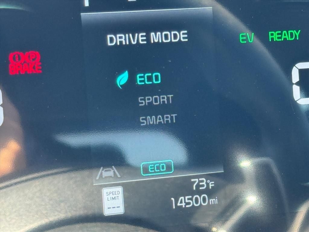 2025 Kia Sportage Hybrid LX