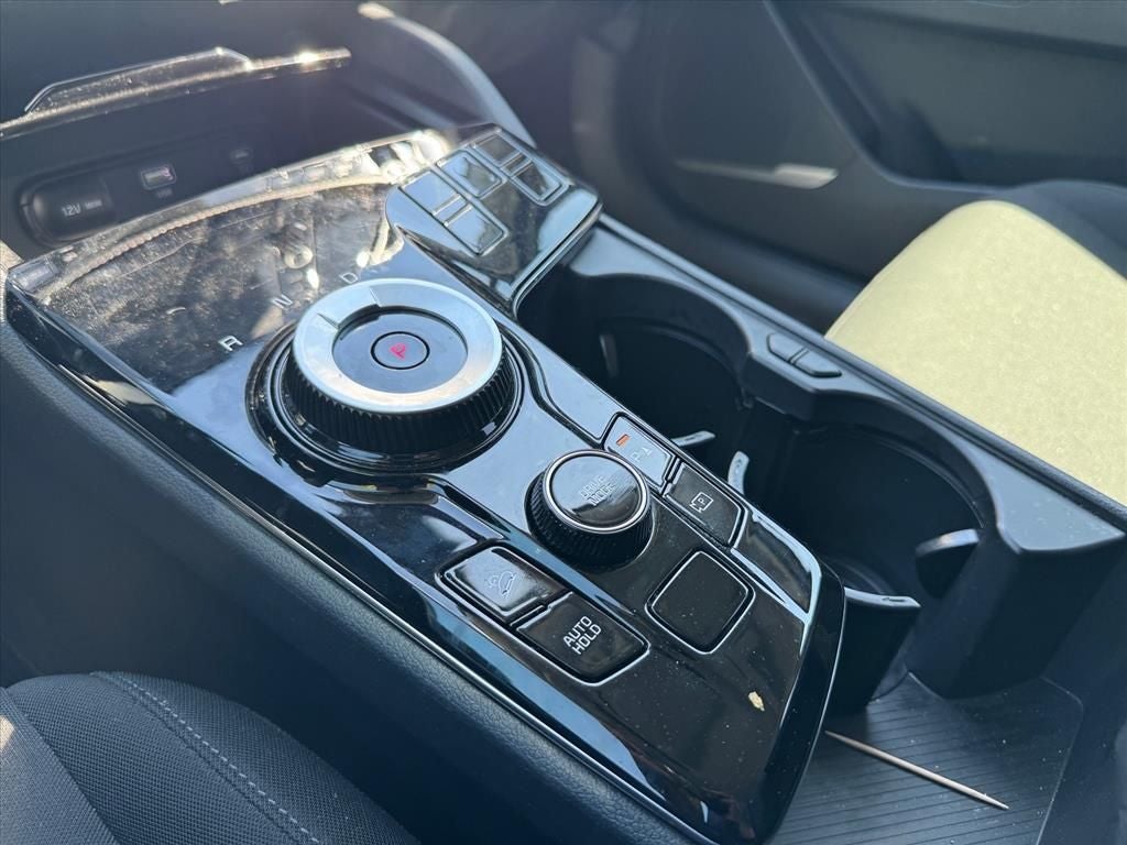 2025 Kia Sportage Hybrid LX