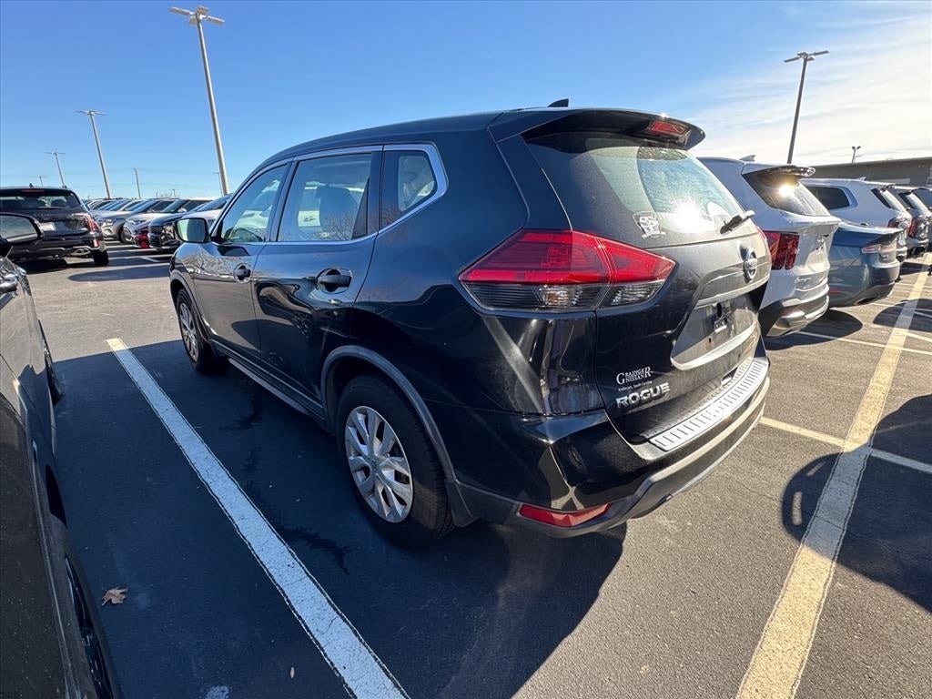 2017 Nissan Rogue S