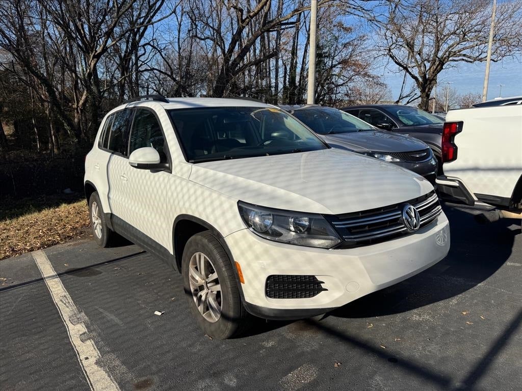 2016 Volkswagen Tiguan S 4Motion