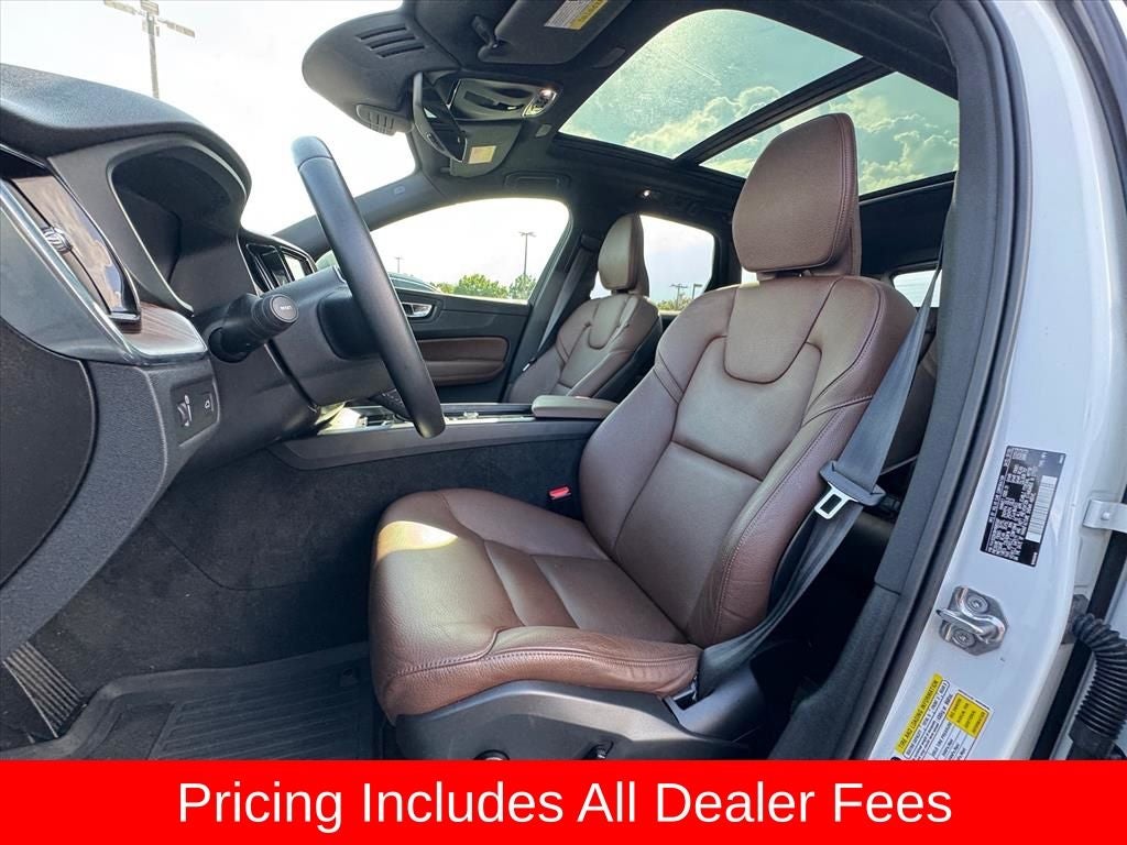 2021 Volvo XC60 T5 Momentum