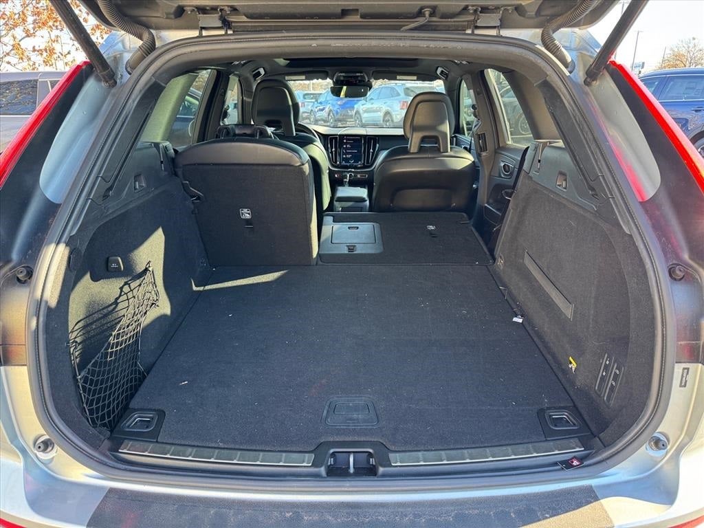 2018 Volvo XC60 T5 R-Design