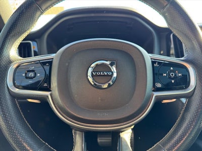 2018 Volvo XC60 T5 R-Design