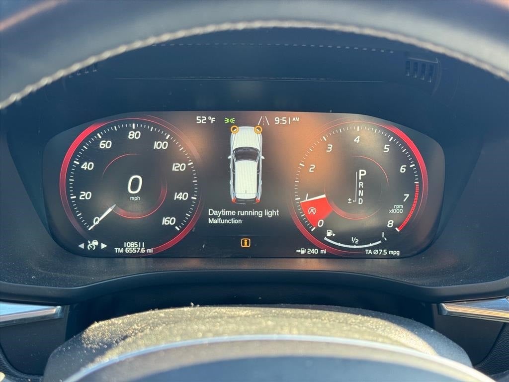 2018 Volvo XC60 T5 R-Design