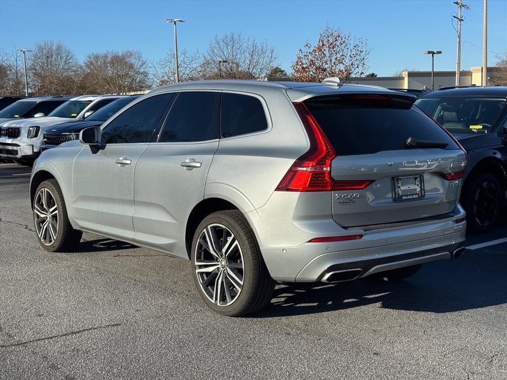 2018 Volvo XC60 T5 R-Design