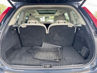 2023 Volvo XC90 B5 Core