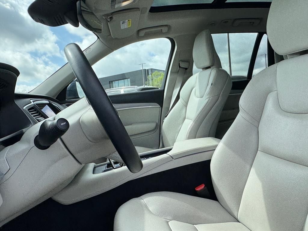 2023 Volvo XC90 B5 Core