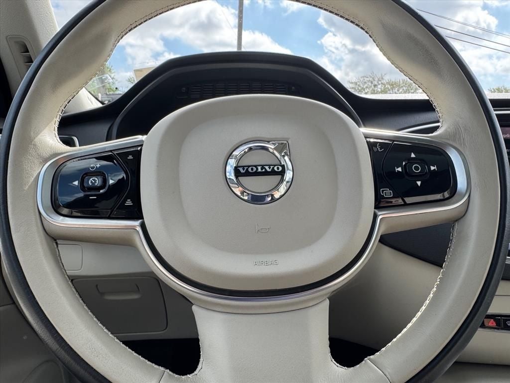 2023 Volvo XC90 B5 Core