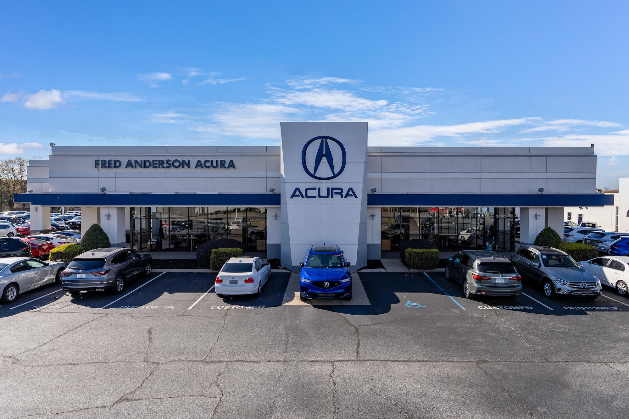  Fred Anderson Acura From The Outside