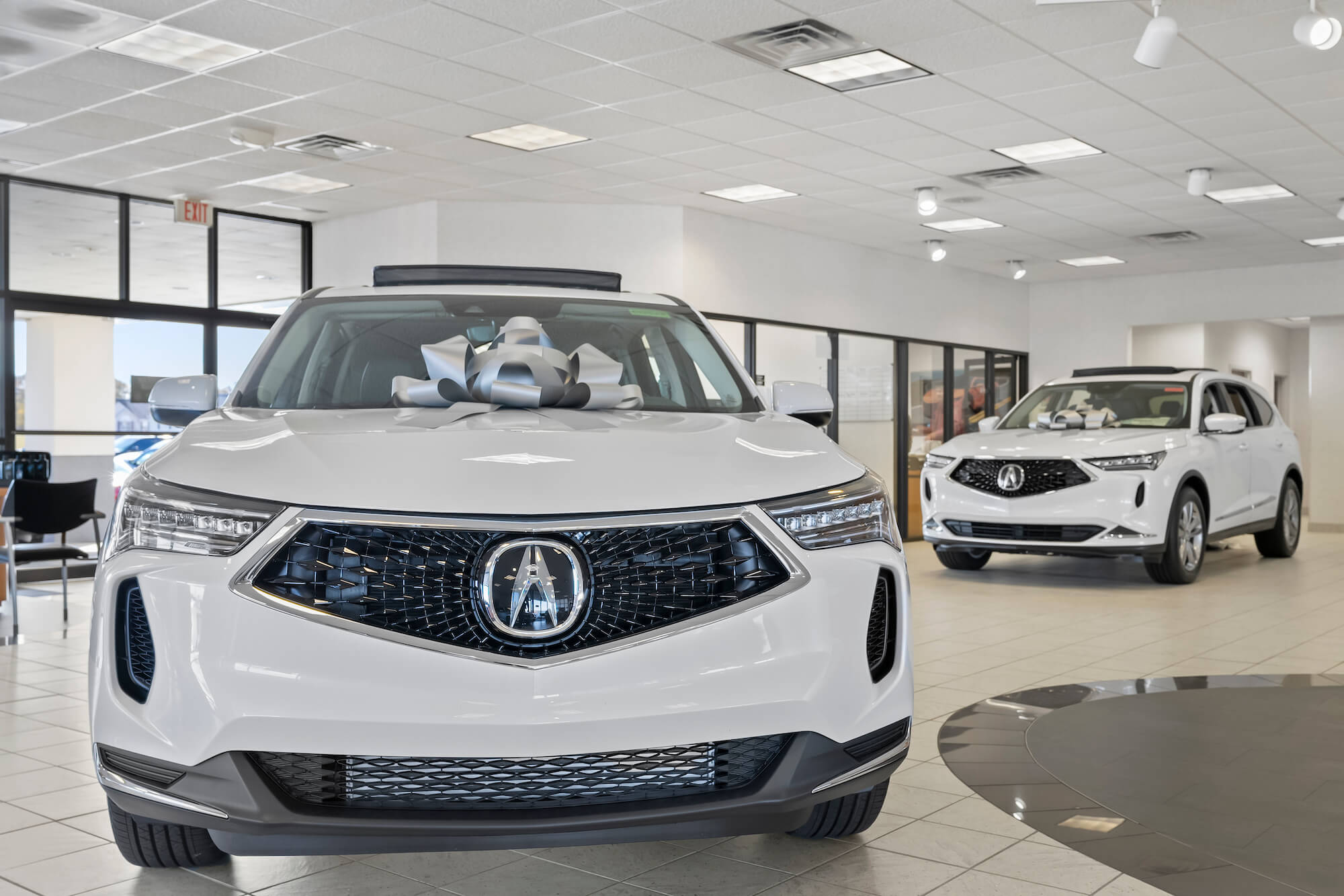Fred Anderson Acura Showroom With Vehicles